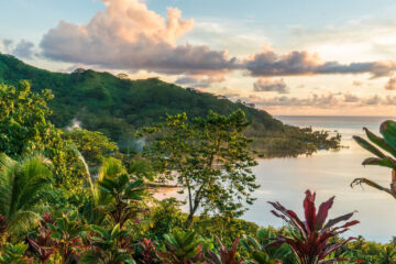 Tahiti Raiatea Moorea_Raiatea island